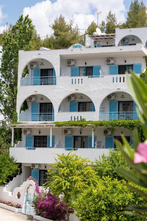 Astri Hotel Неос-Мармарас Экстерьер фото